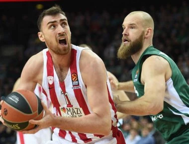 Ζαλγκίρις -Ολυμπιακός 83-75: «Δόκτωρ Τζέκιλ και Μίστερ Χάιντ» στο Κάουνας (φώτο)